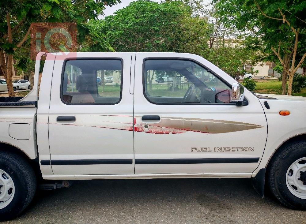 نيسان بيك اب